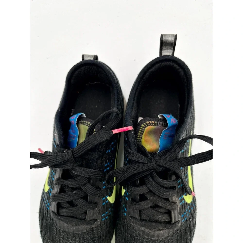 Nike Air VaporMax Flyknit 3 Youth 4Y Athletic Shoes Black Ghost Green Sneakers